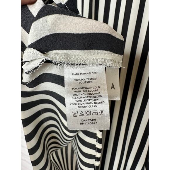 LOFT Black White Vertical Stripe Short Sleeve Blouse Womens Large Top - Picture 6 of 7